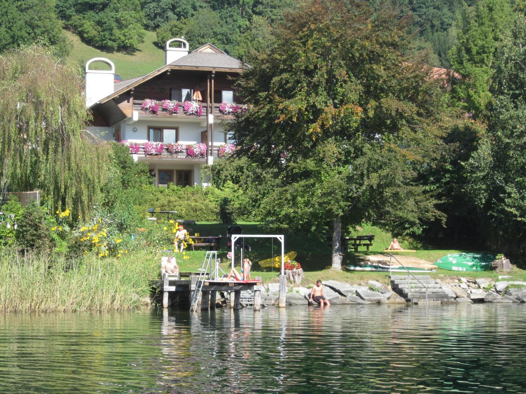 Ferienwohnung Moser Am See ミルシュタット エクステリア 写真